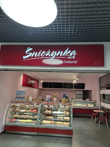 Śnieżynka 1978 [S18] Cukiernia - Lodziarnia / CH Brico